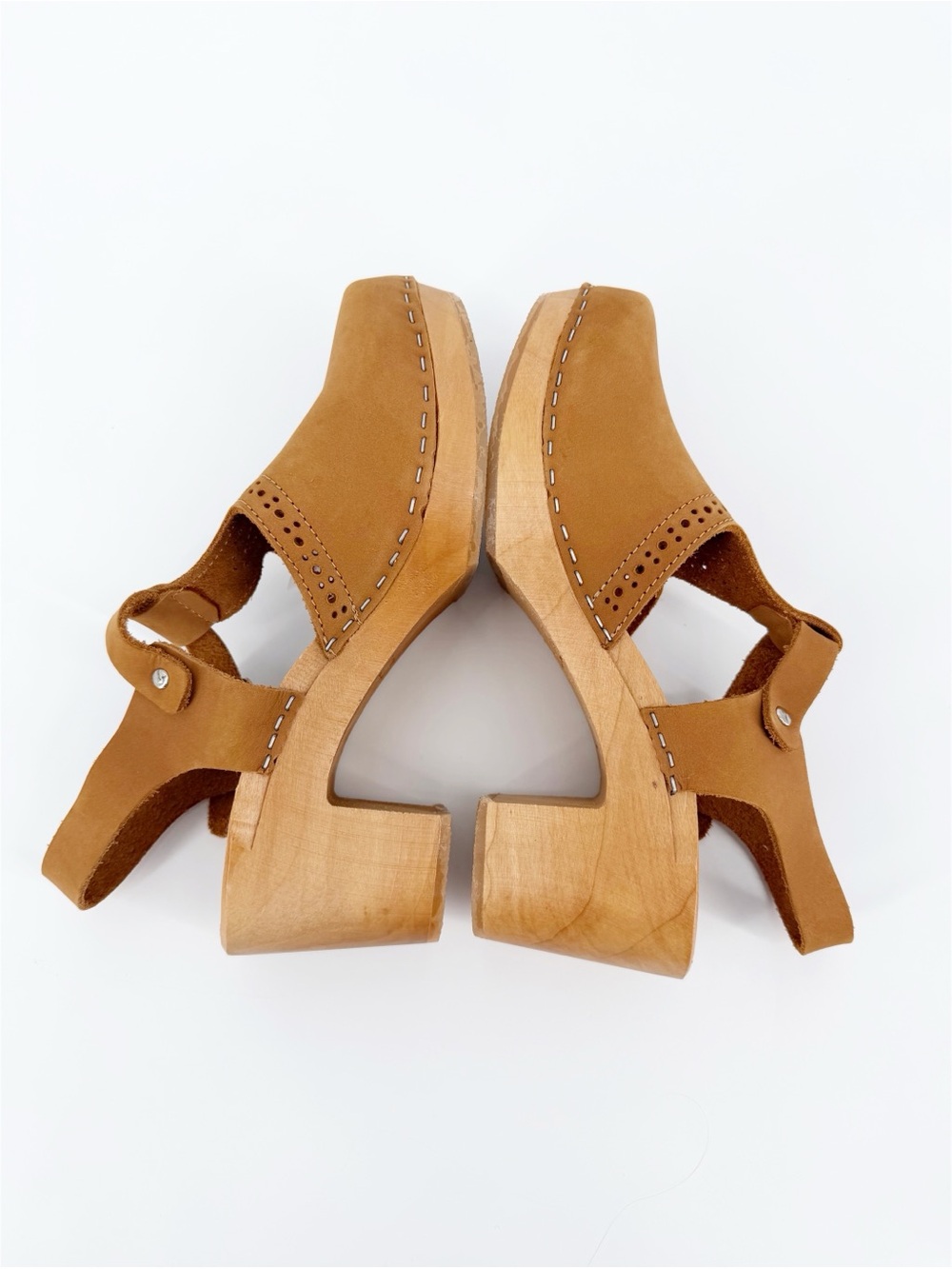 Bjork CLARA Swedish Wooden Clogs Sandals in Camel Nubuck - Picture 5 of 9